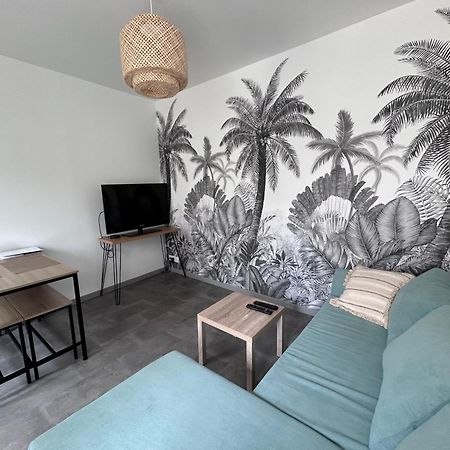 La Petite Maison Brienon-sur-Armancon Luaran gambar